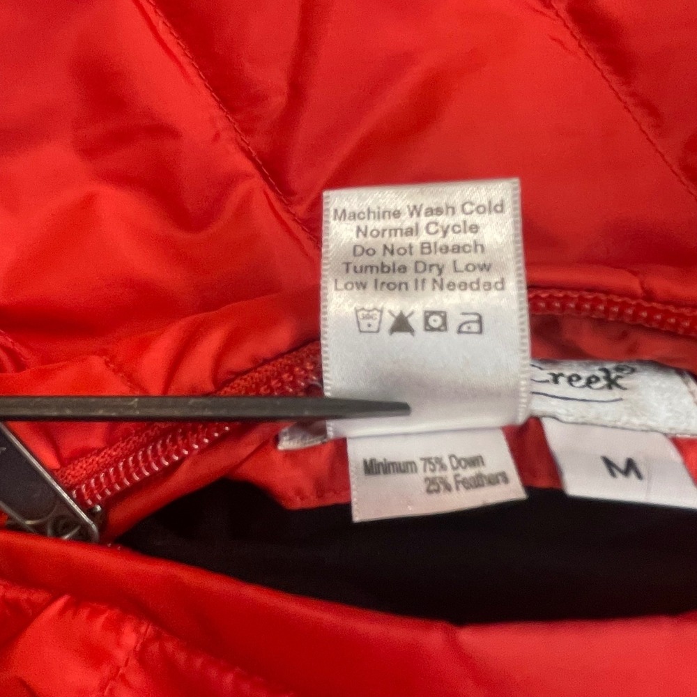 Coldwater Creek Reversible Puffer Vest Women's Size M Black Red Down Insulated - Picture 5 of 8